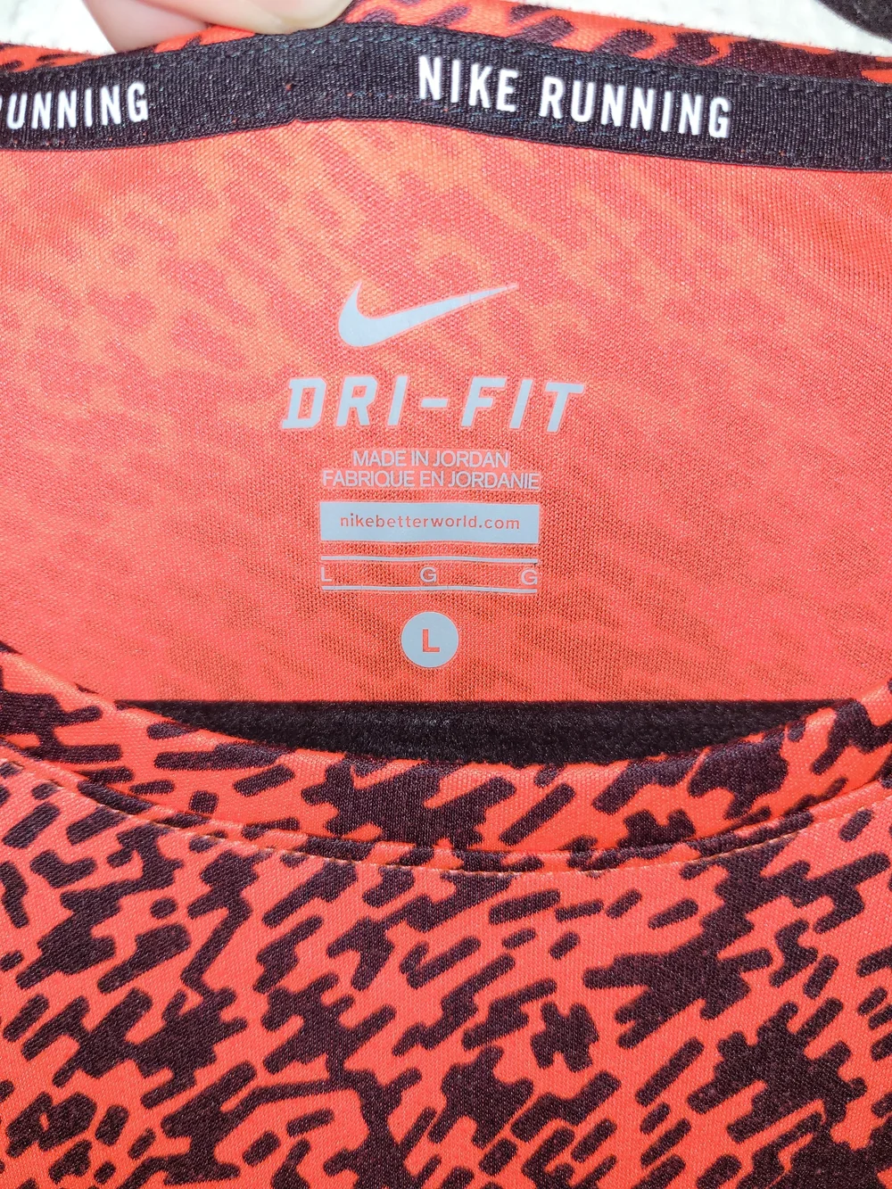 Nike Long Sleeve Dri-FIT Running Top - Red/Black Print Large